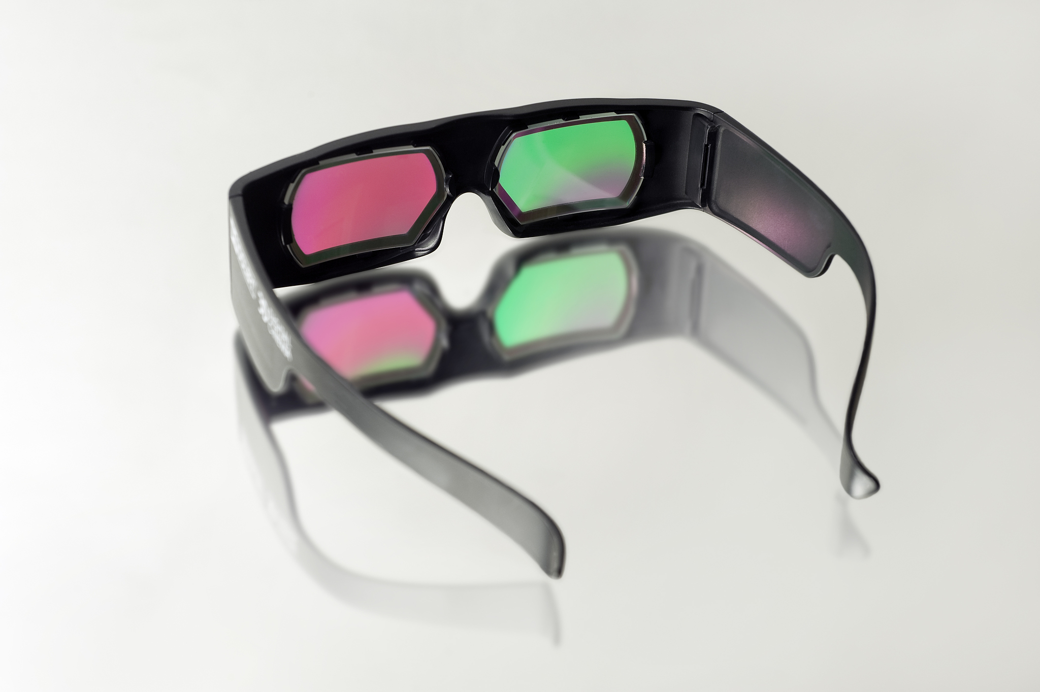 国产AR眼镜品牌概览：技术与应用的前沿探索(图1)