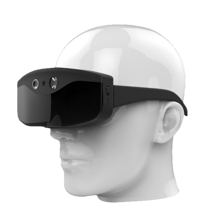 2026中关村论坛年会｜亮亮视野陆程：AR+AI翻译技术已走出实验室(图1)